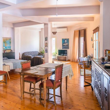 Artistic Getaway Home - Super Central イラクリオン エクステリア 写真
